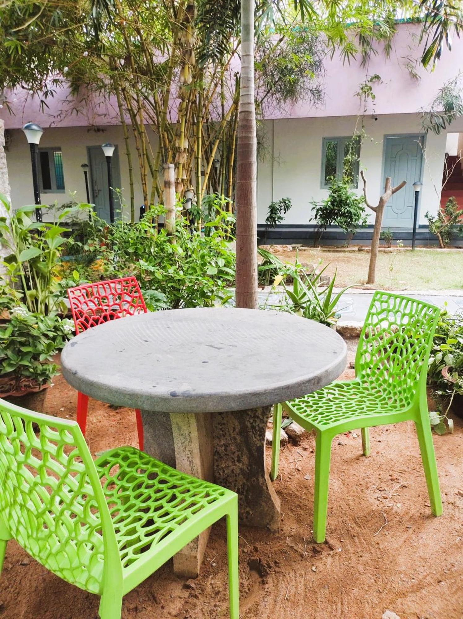 The Well Beach Side Guest House Auroville Exterior foto